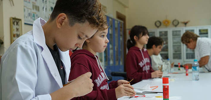 İstanbul Marmara Secondary School