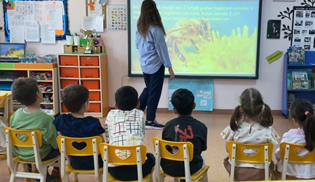 Dünya Arı Günü