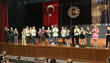27 Mart Tiyatro Günü