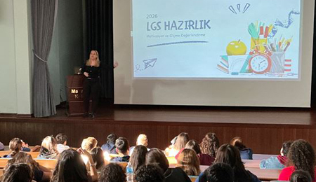 Zeynep Merve Saydan’dan 8. Sınıflara Kapsamlı Akademik Gelişim Eğitimi