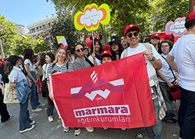 Marmara Koleji Fen - Matematik Bölümü Gönüllü Öğrencilerinden Anlamlı Adım