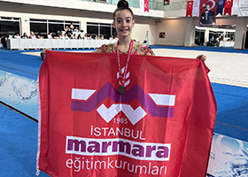 6-C Sınıfı Öğrencimiz Zeyneb Ada Mahmutoğlu, Ritmik Cimnastik Türkiye 3.’Sü Oldu