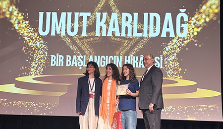 Genç Kalemden Büyük Başarı: İstanbul Birinciliği